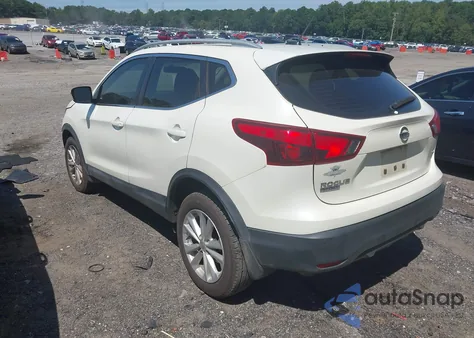 2017 Nissan Rogue Sport Sv z USA, uszkodzony, nr VIN JN1BJ1CP2HW024042
